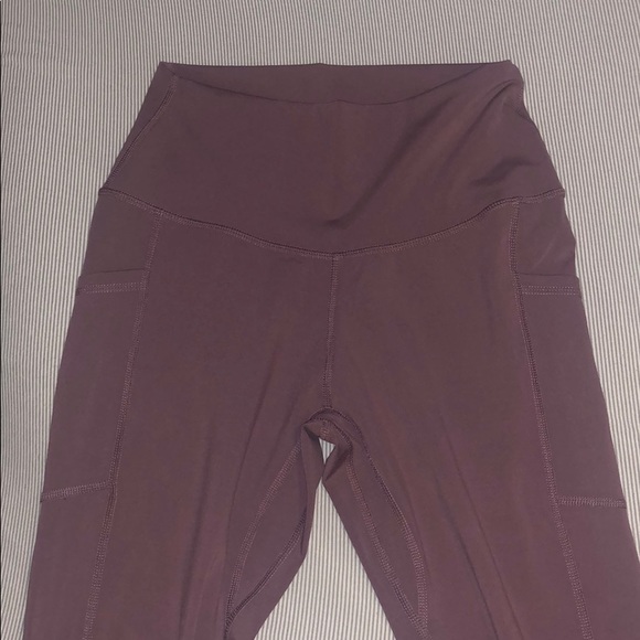 BRAND NEW COLORFUL KOALA LEGGINGS SIZE MEDIUM - Picture 4 of 5